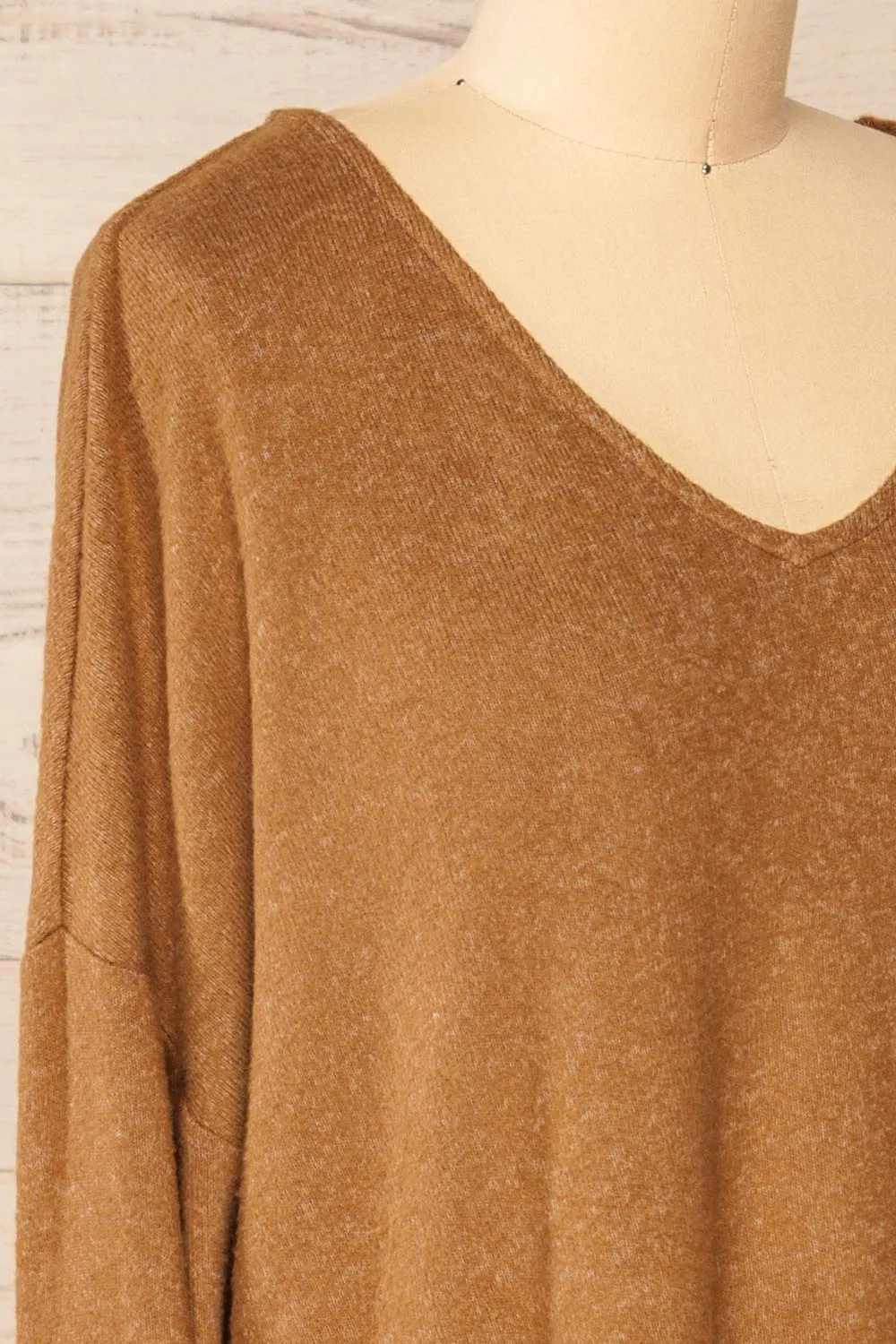 Ancone Camel | Long Sleeve V-Neck Top