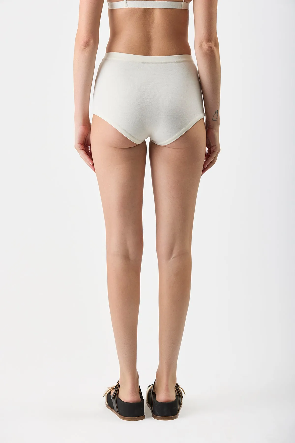 Aris Knit Short in Ivory Merino Wool