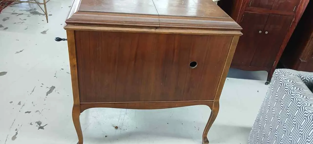 Brown 32"L 20.5"W 33"H AS IS Furniture Record Player