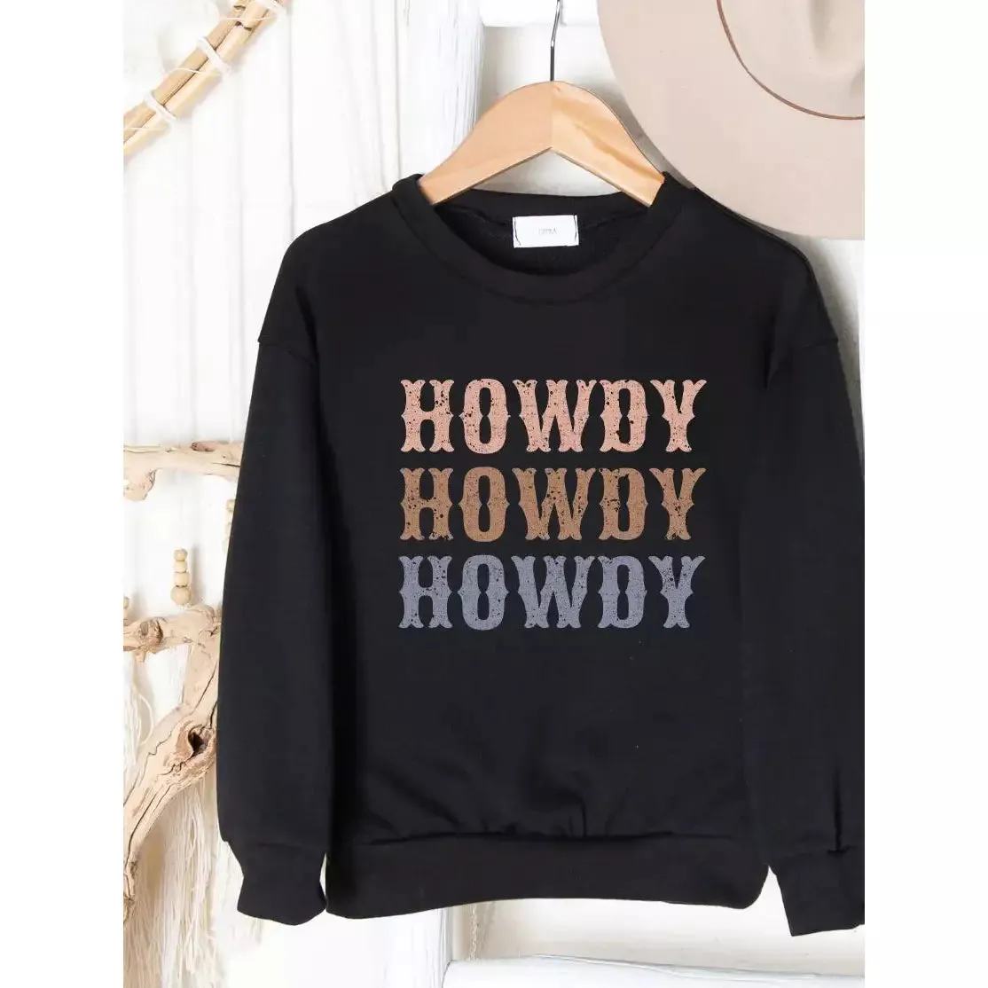 Girls Howdy Graphic Crewneck Sweatshirt