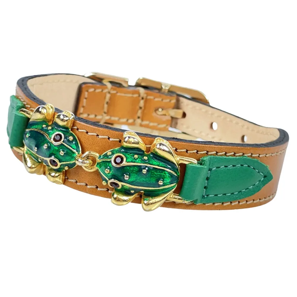 Leap Frog Dog Collar in Tan, Emerald Green Tabs & Gold