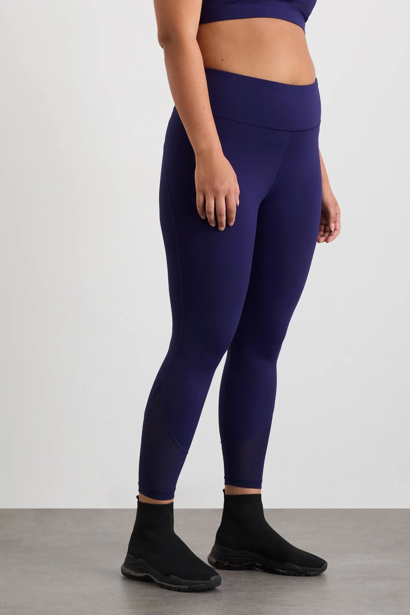 Mesh Inset 7/8 Legging 228