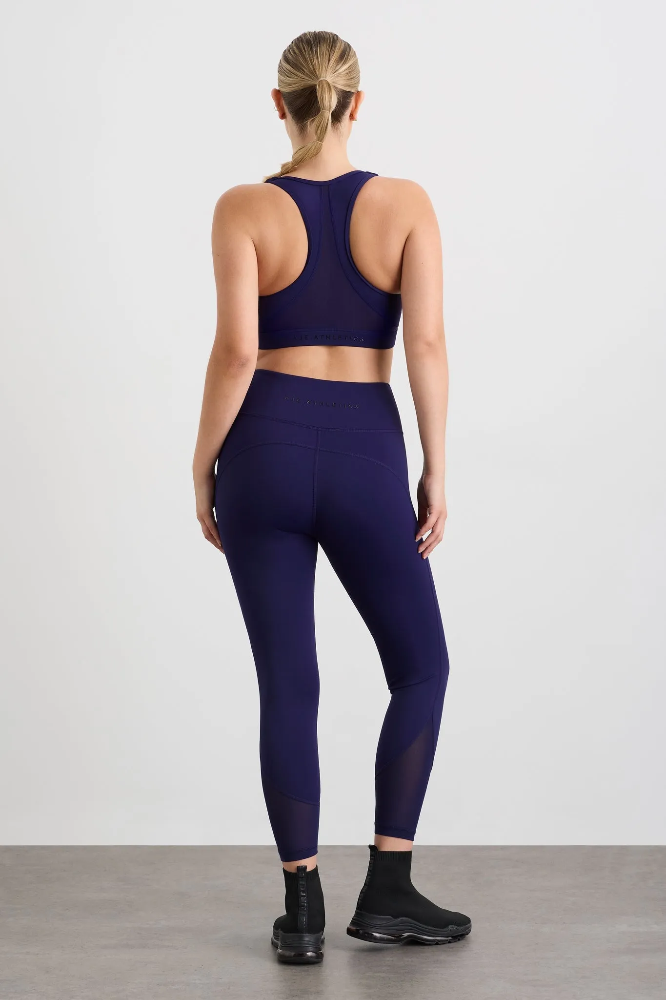 Mesh Inset 7/8 Legging 228