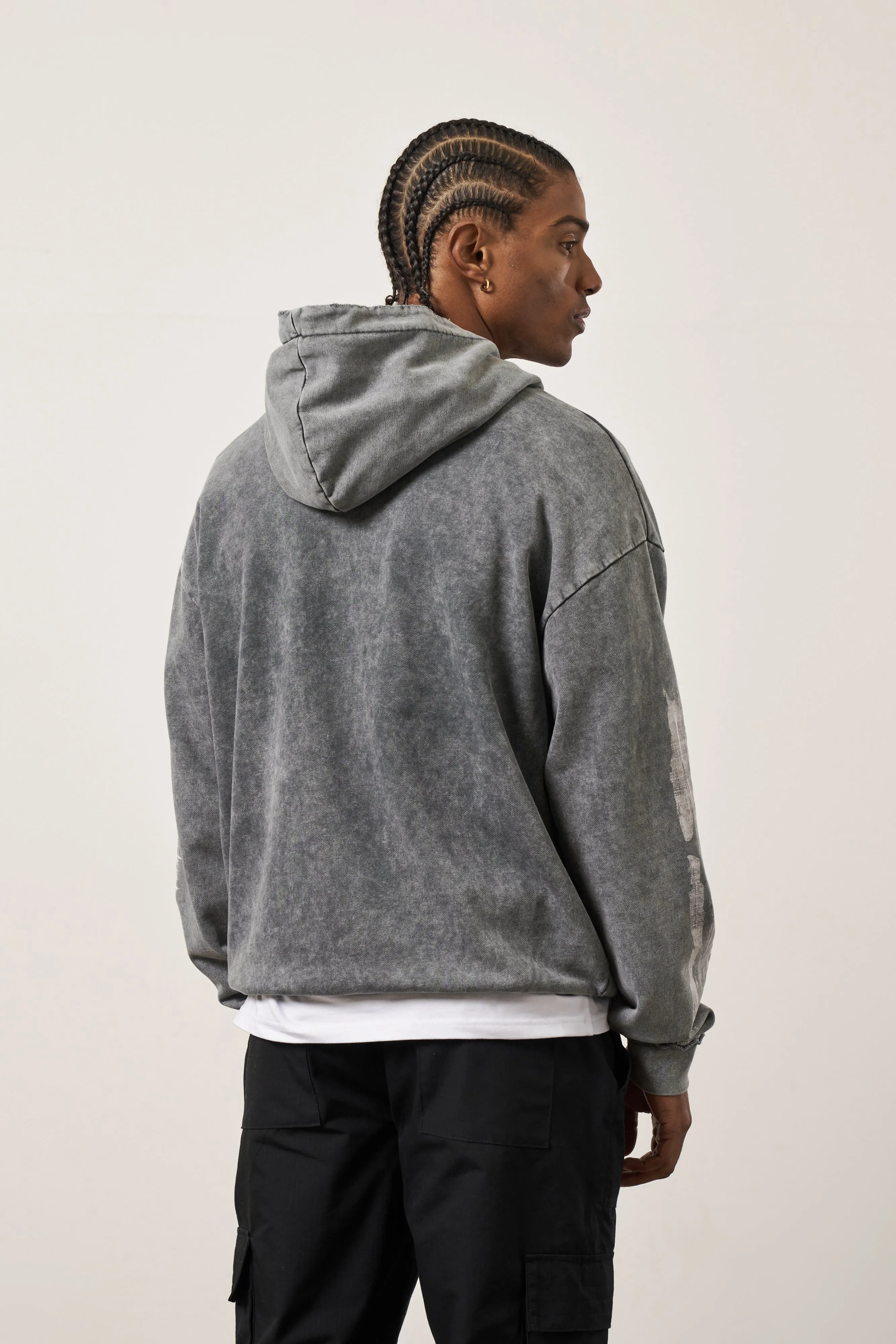 PAINT EFFECT EMBLEM HOODIE - GREY